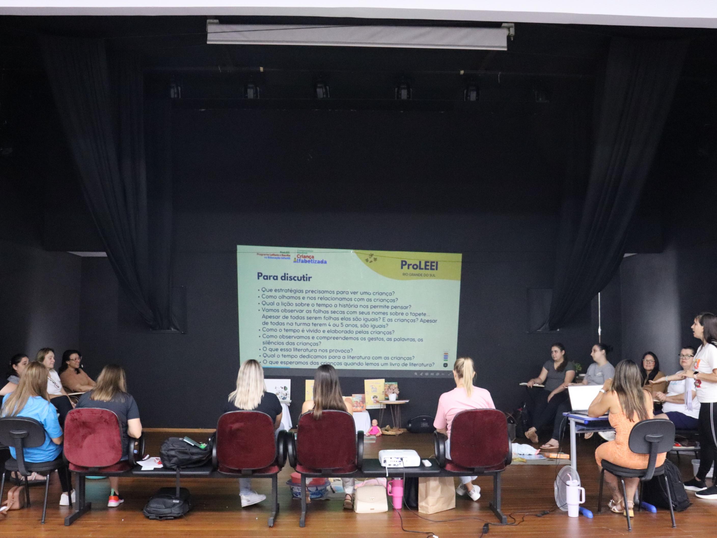 Formação continuada fortalece a Educação Infantil em Maximiliano de Almeida
