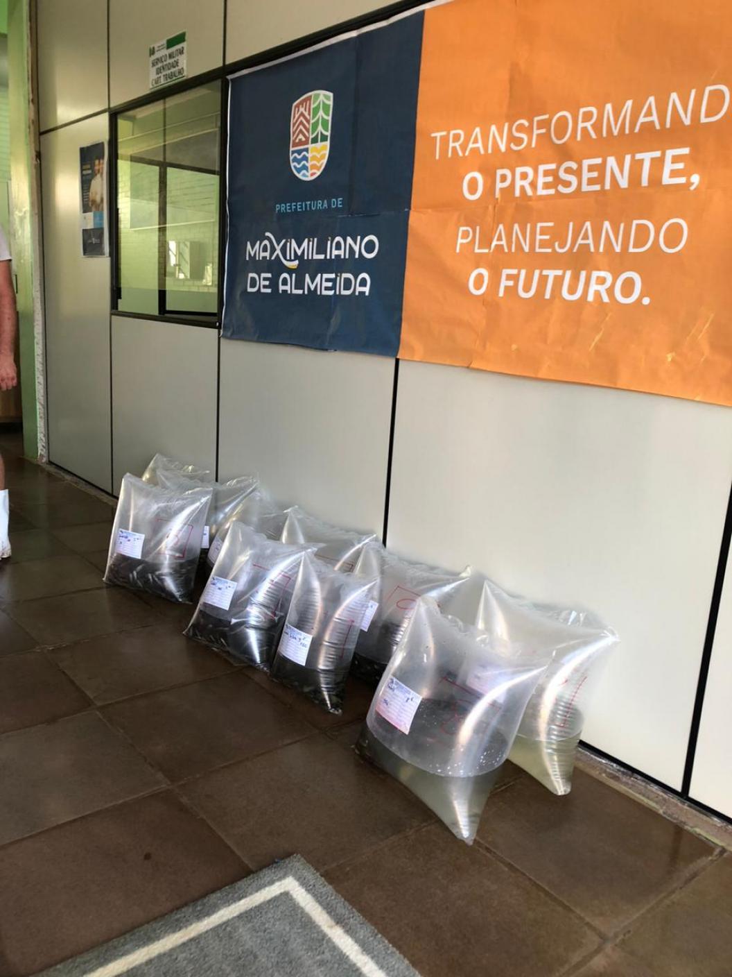 Prefeitura realiza entrega de mais de 4 mil alevinos a produtores do município